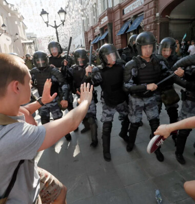 Акция протеста 27 июля 2019 года. в Москве. Фото: Юрий Кочетков / EPA / ТАСС